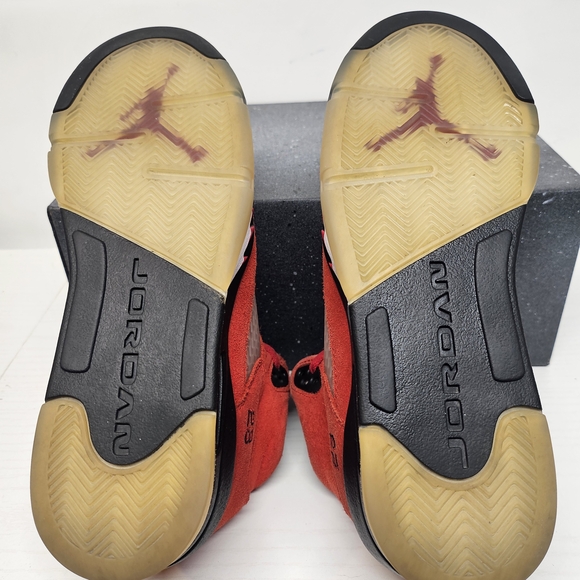 Jordan 5 "Raging Bull" - Picture 7 of 7